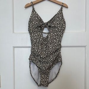 Rylee + Cru Gray and White Floral Dress